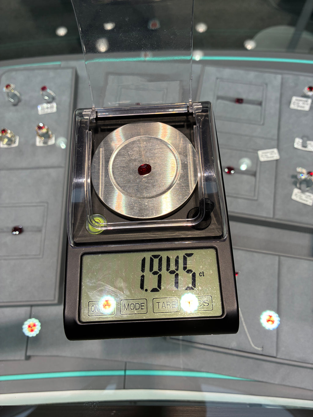 4.16 ct lab-grown Paraiba + 1.945 ct lab-grown Ruby