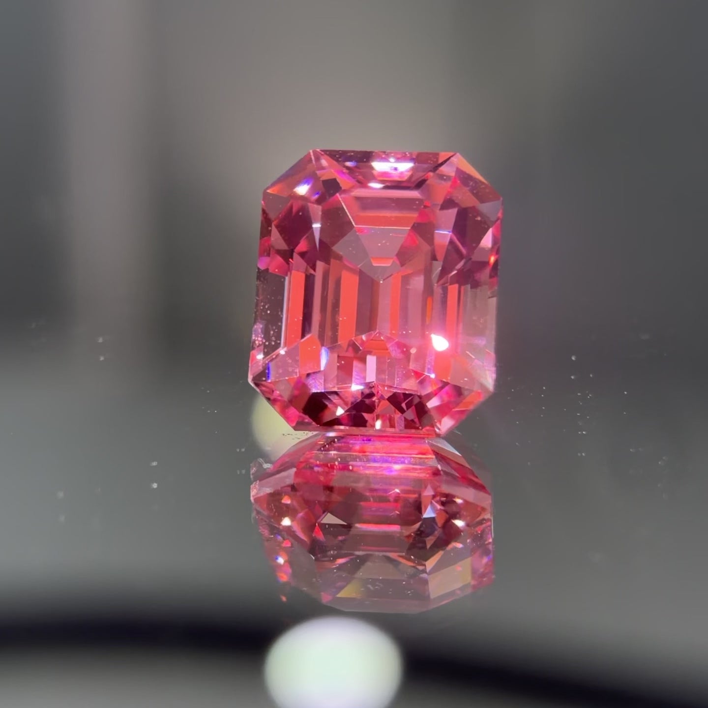 Mifanse 1ct Lab-Grown Padparadscha,Lotus Blossom,Crafted for Custom Luxury Jewelry,Loose Stone,Excellent Cut Jewelry Making,IGI Certificate,for Ring,Necklace,Bracelet,Earrings