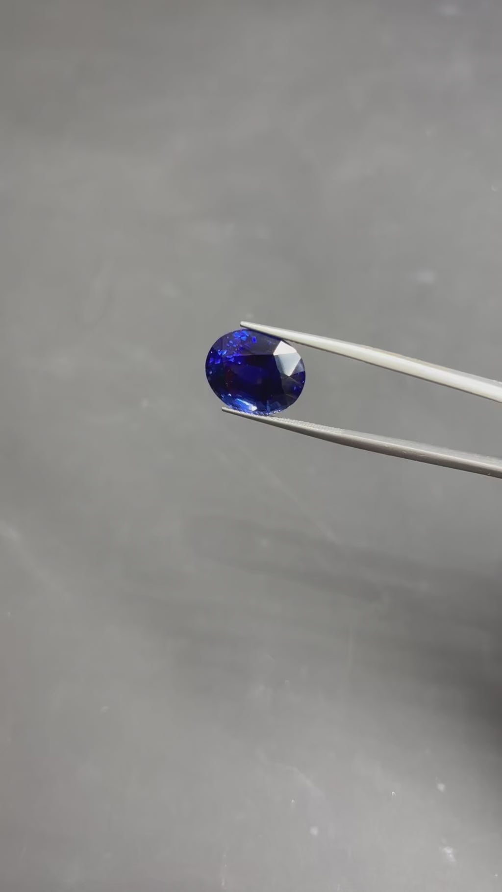 Saphir de laboratoire MIFANSE, Bleu roi, Pierre non montée, Certificat IGI (1 carat)