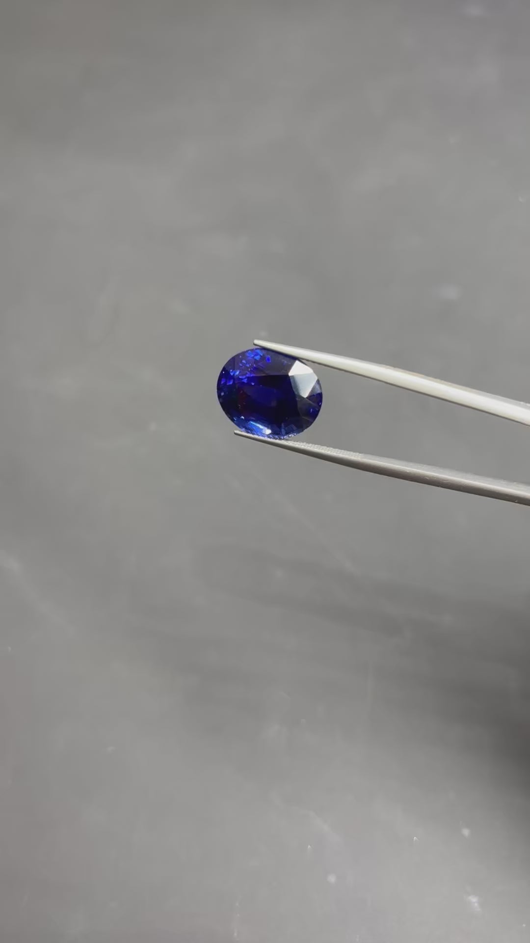 Saphir de laboratoire MIFANSE, Bleu roi, Pierre non montée, Certificat IGI (1 carat)